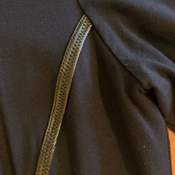 Cache’ Size Large Navy blue dress with black faux leather trim - Picture 8 of 13